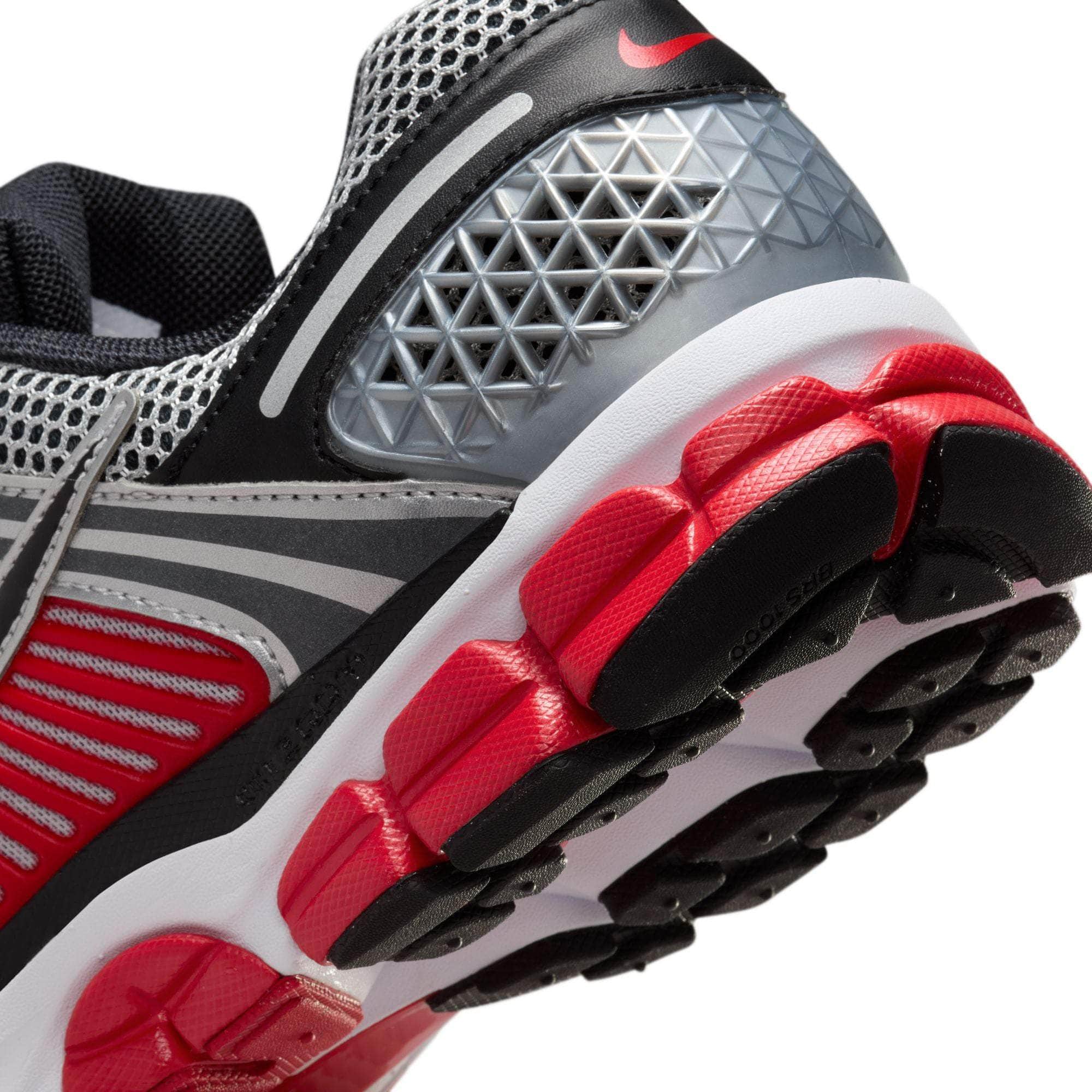 Nike Zoom Vomero 5 - Men's