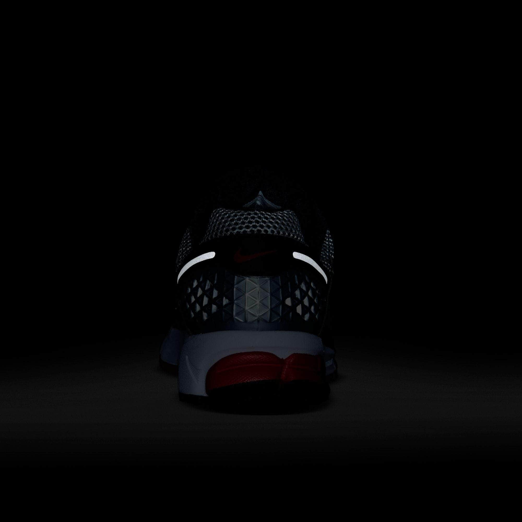 Nike Zoom Vomero 5 - Men's