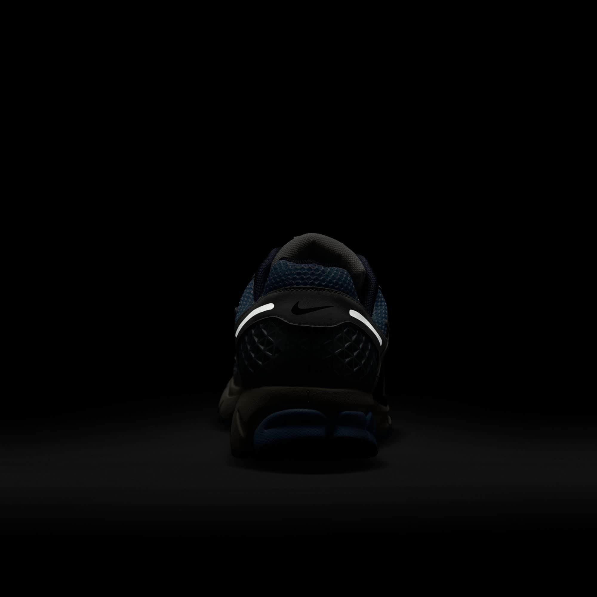 Nike Zoom Vomero 5 - Men's