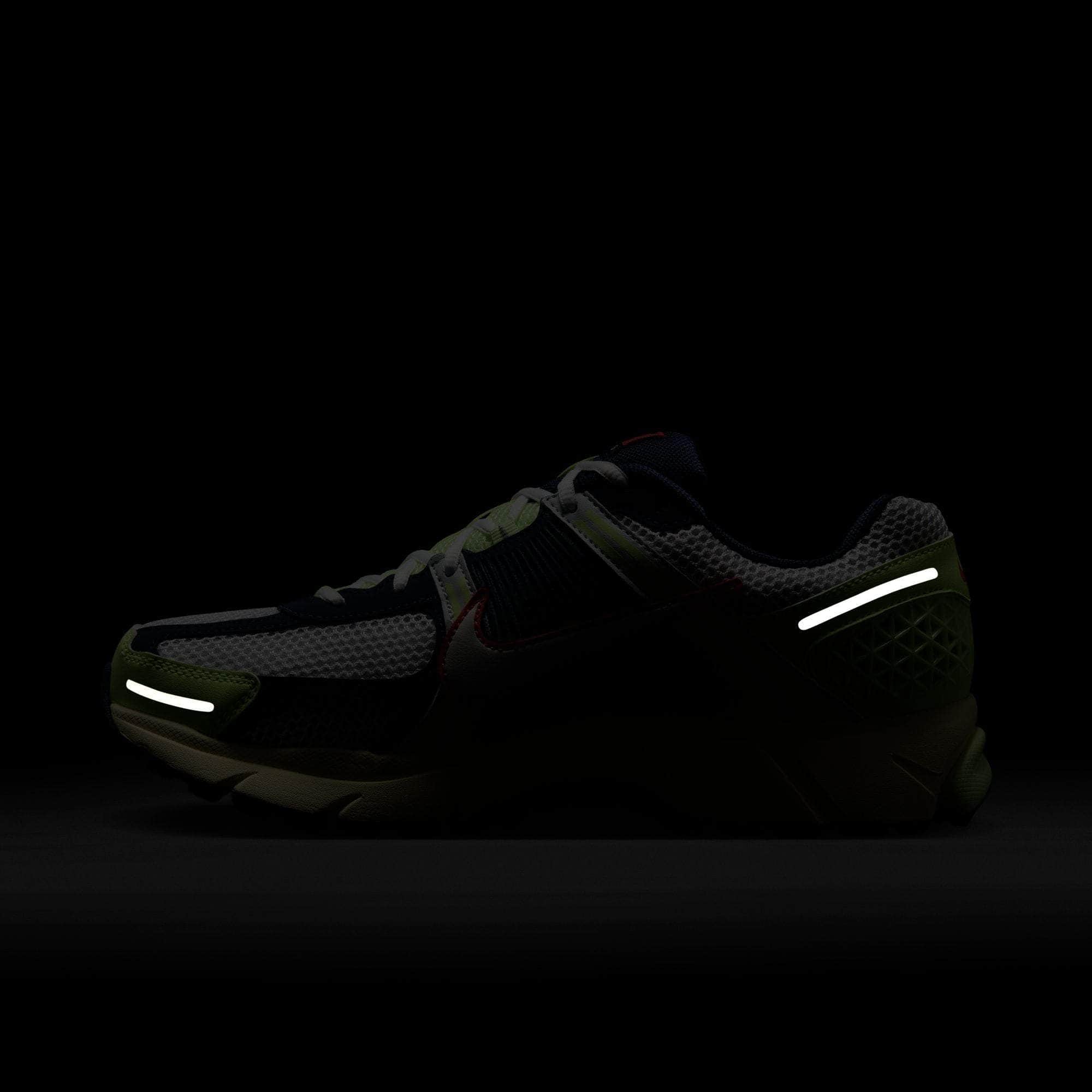 Nike Zoom Vomero 5 - Men's