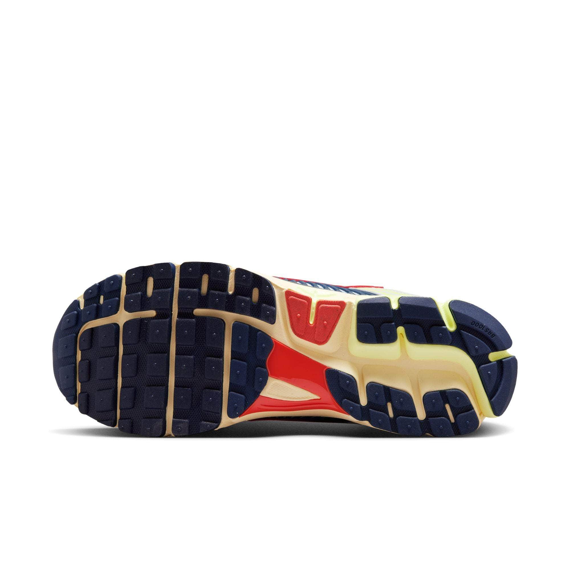 Nike Zoom Vomero 5 - Men's