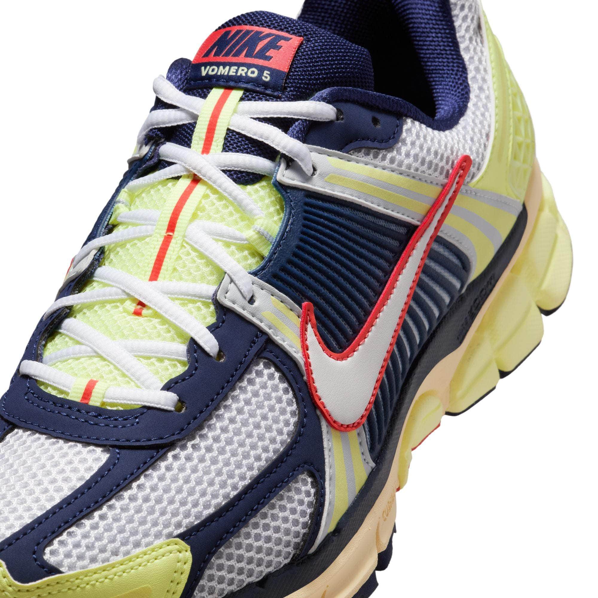 Nike Zoom Vomero 5 - Men's