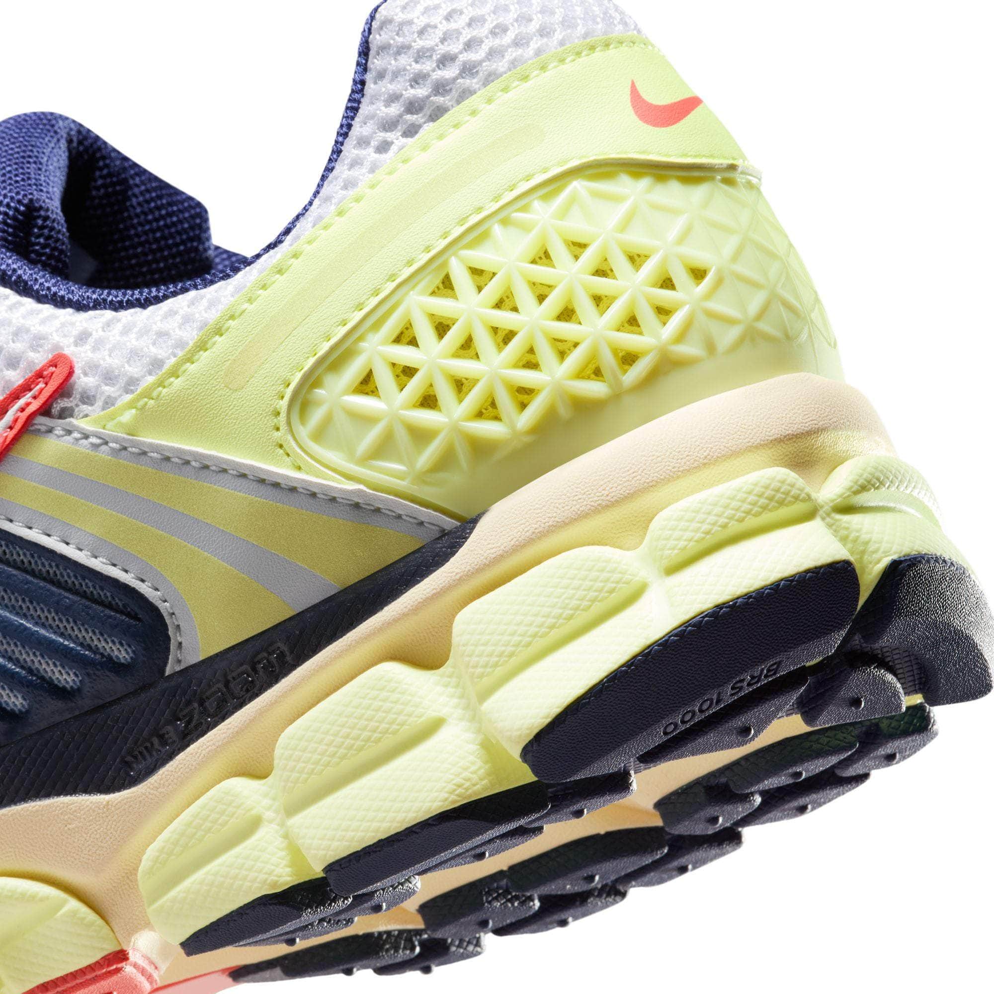 Nike Zoom Vomero 5 - Men's