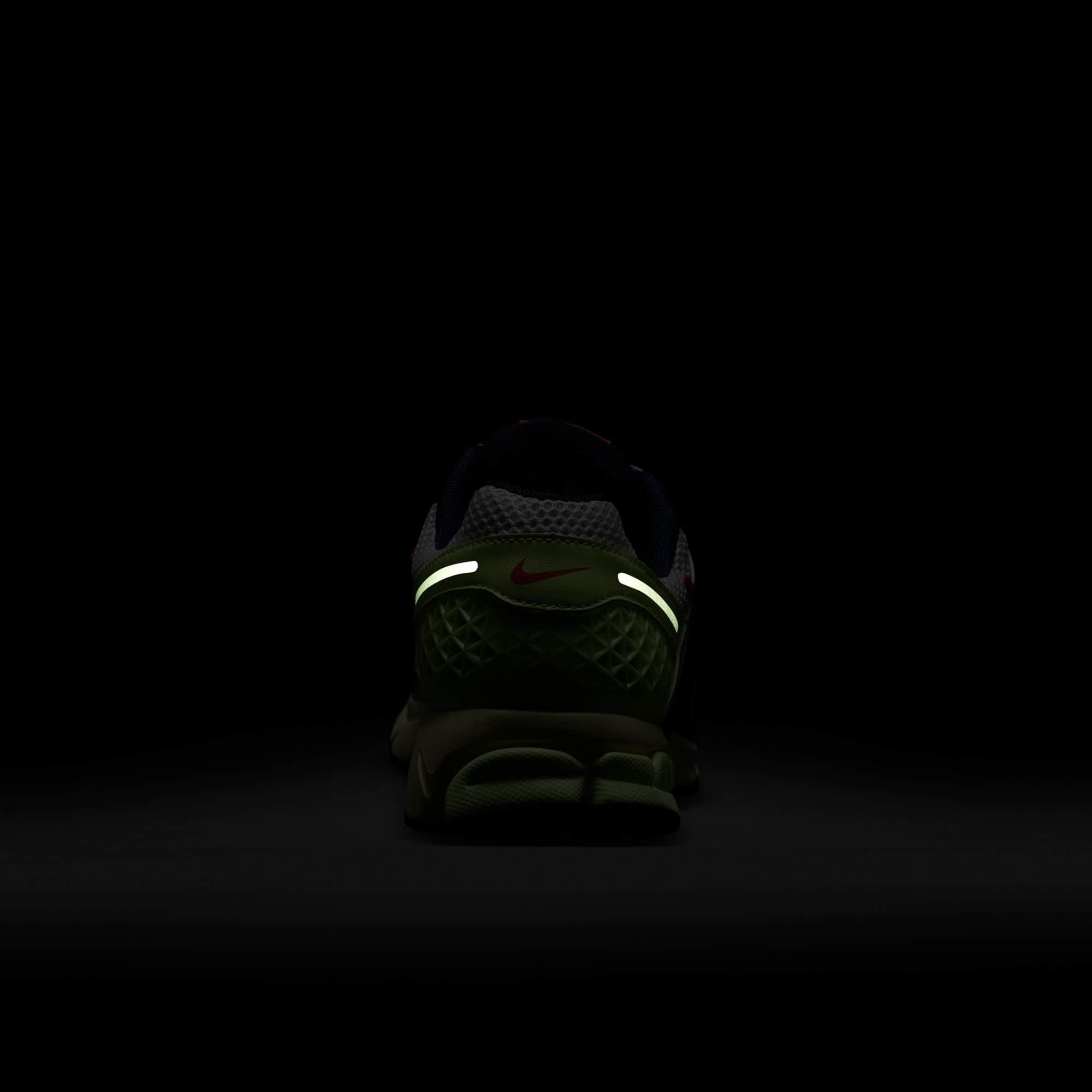 Nike Zoom Vomero 5 - Men's