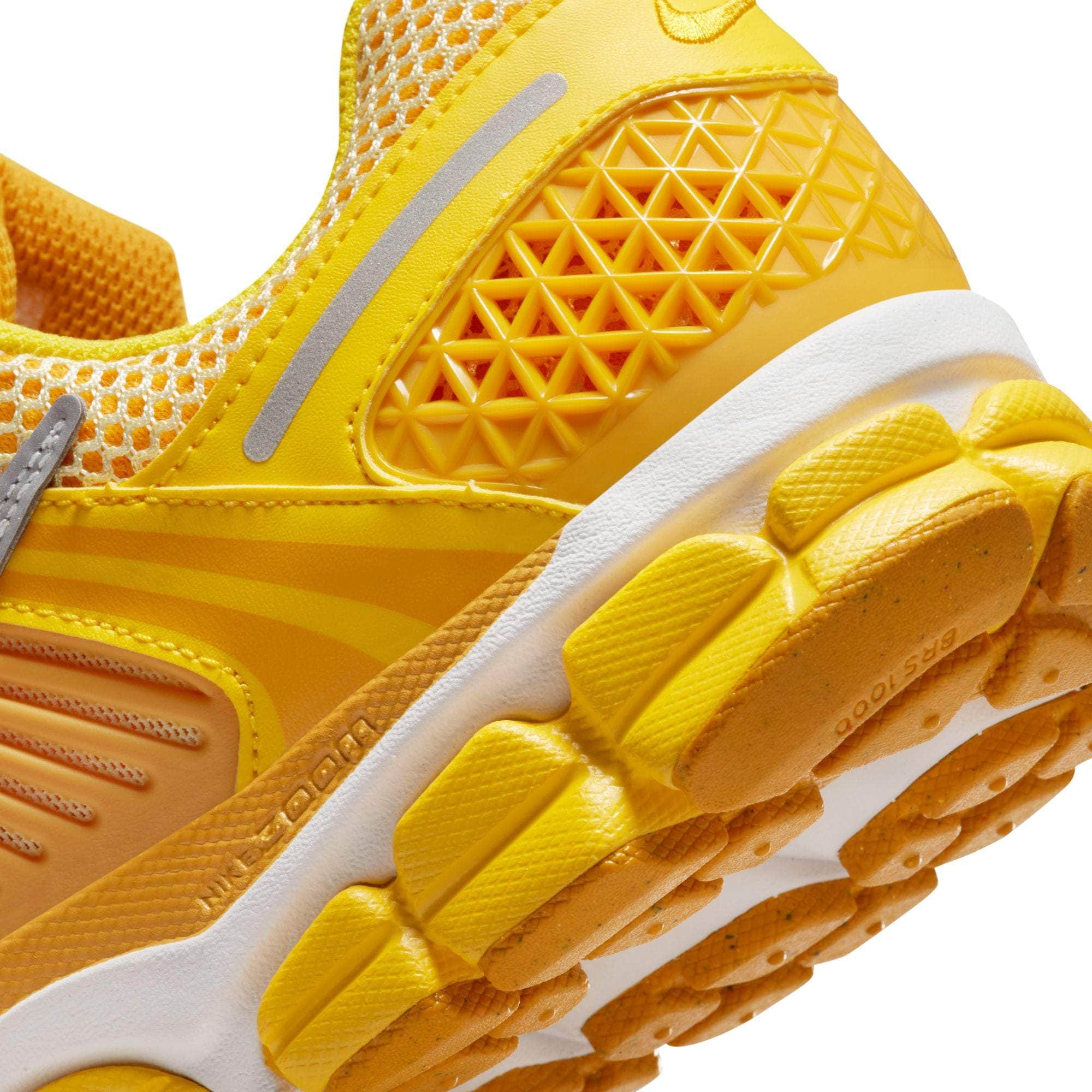 Nike Zoom Vomero 5 - Men's