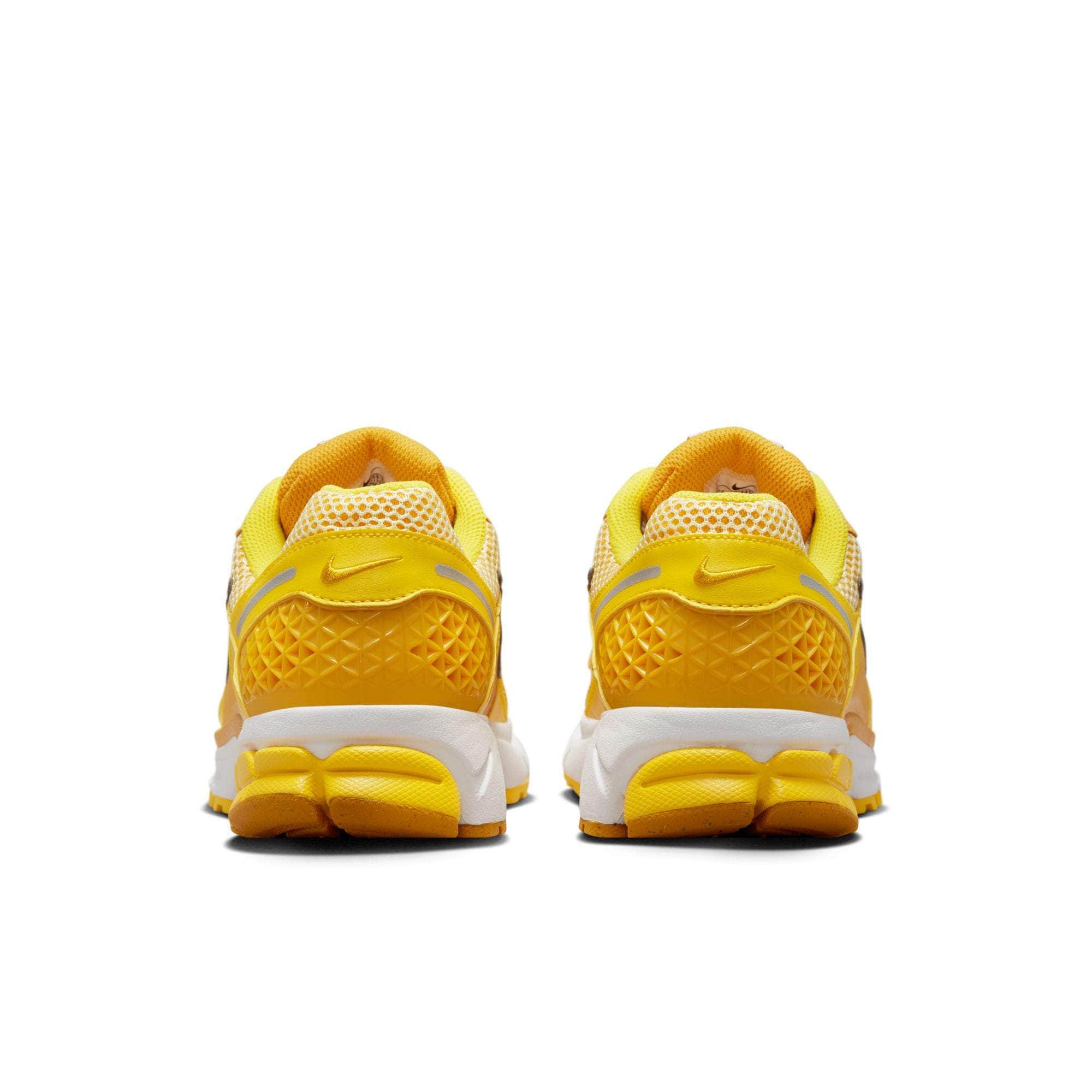Nike Zoom Vomero 5 - Men's