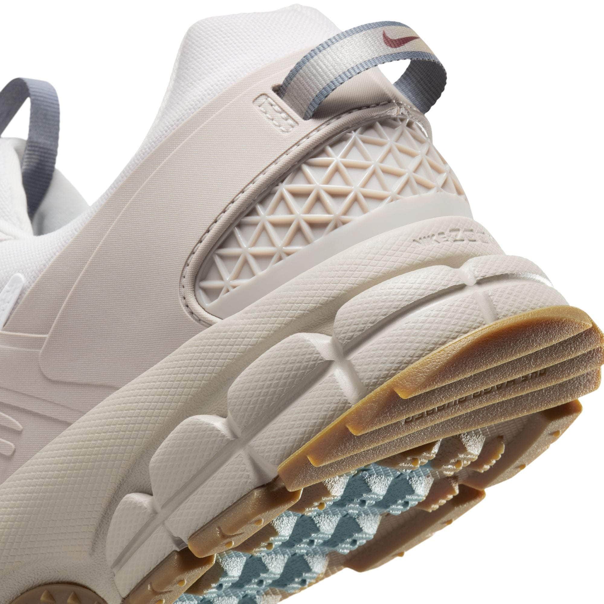 Nike Zoom Vomero Roam - Men's