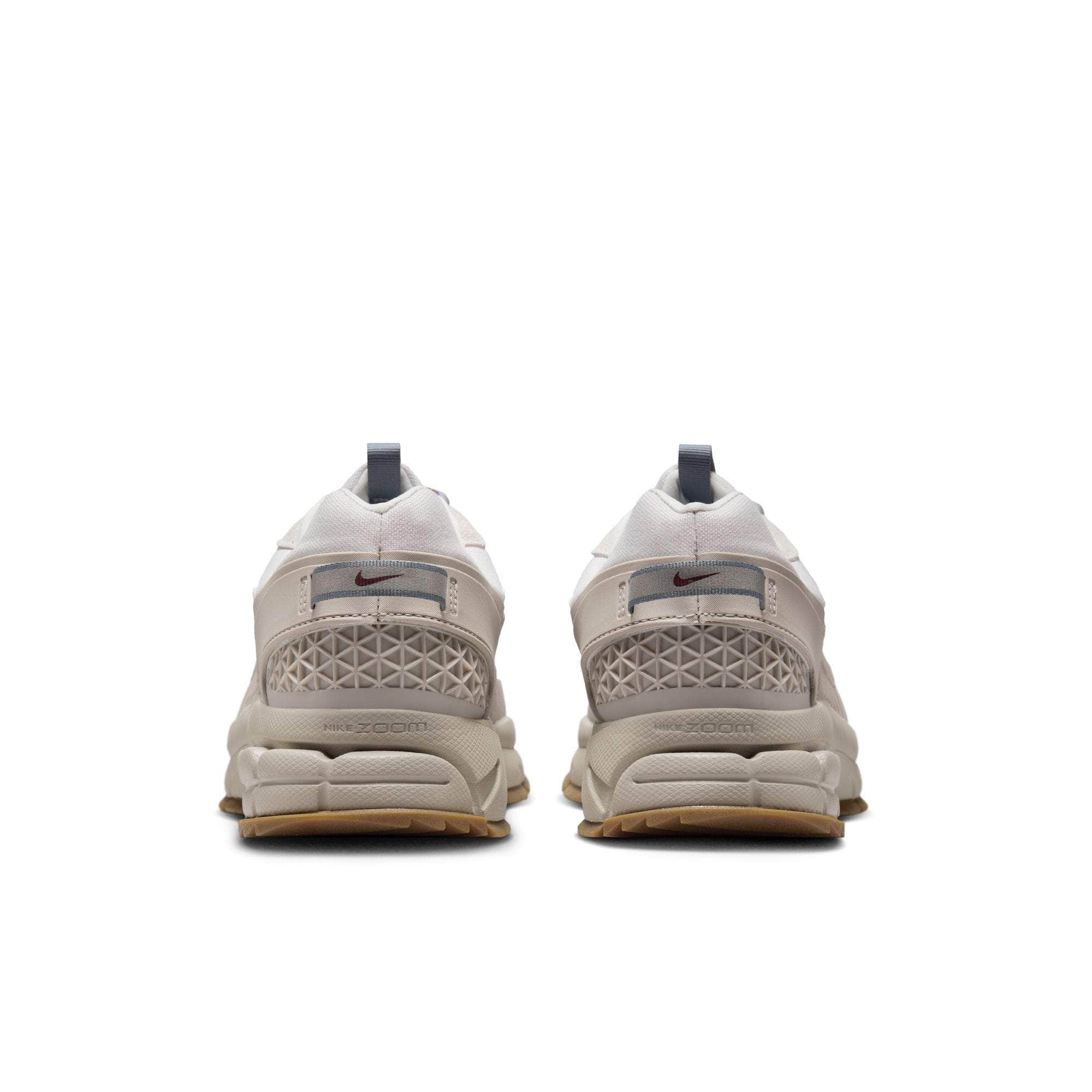 Nike Zoom Vomero Roam - Men's