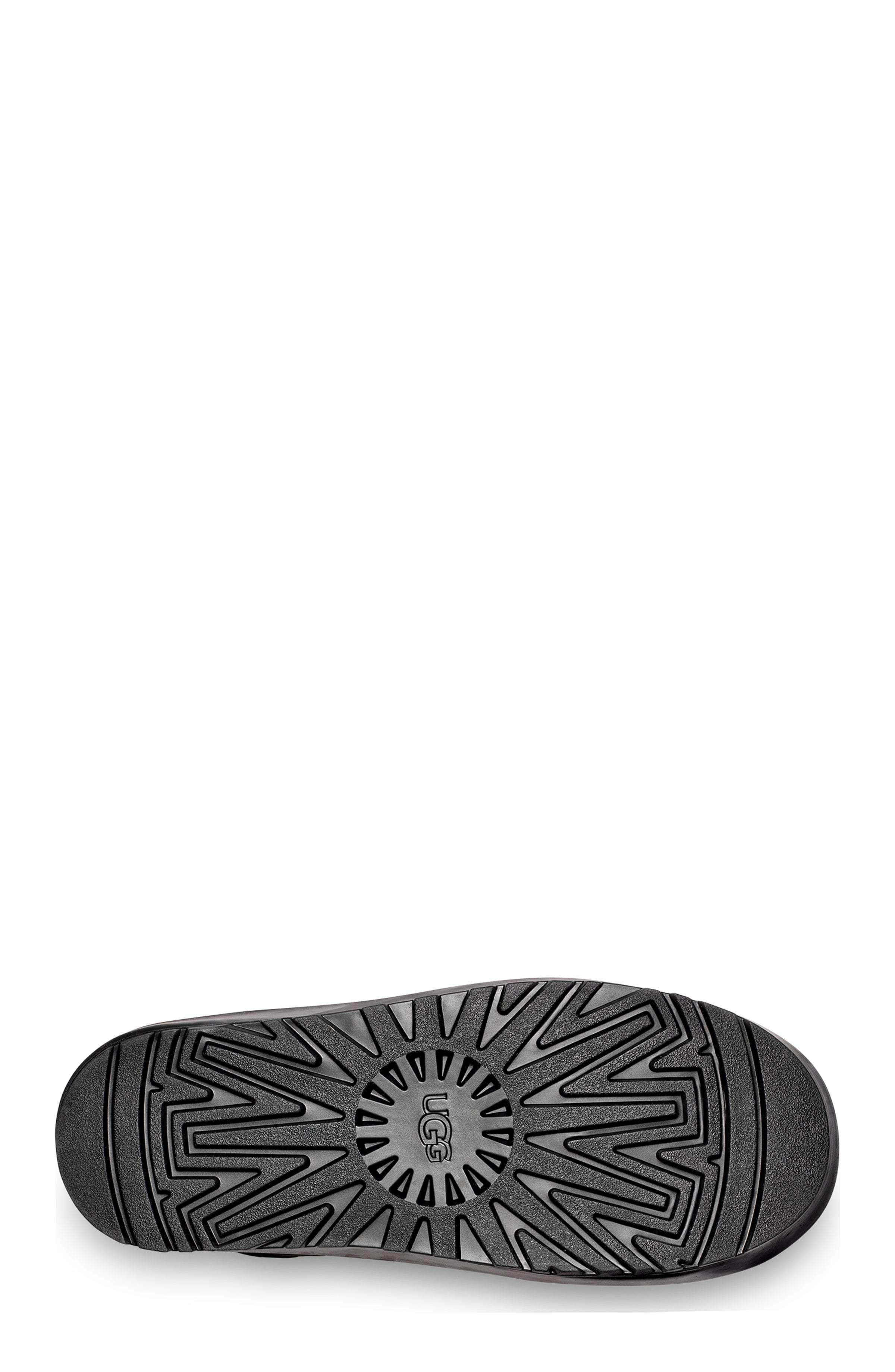 UGG Classic Mini Mod Boot - Men's