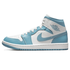 Air Jordan 1 Mid 'UNC University Blue' (2022)